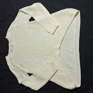 Like-New Women's Ambiance White Cable-knit Sweater Size Small